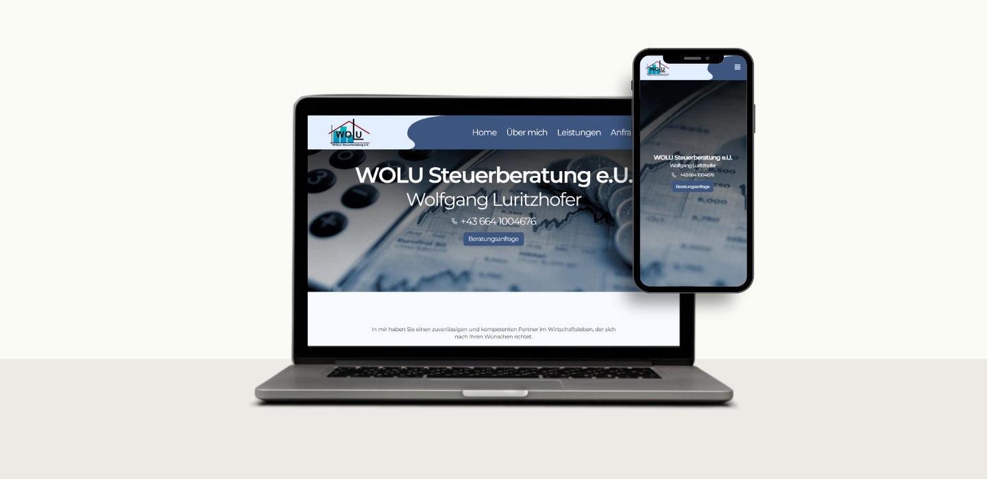 Screenshot der WOLU-Seite mit blauem Header, Bild von Rechnungsunterlagen im Hintergrund und Menüleiste mit Kontaktinfos.